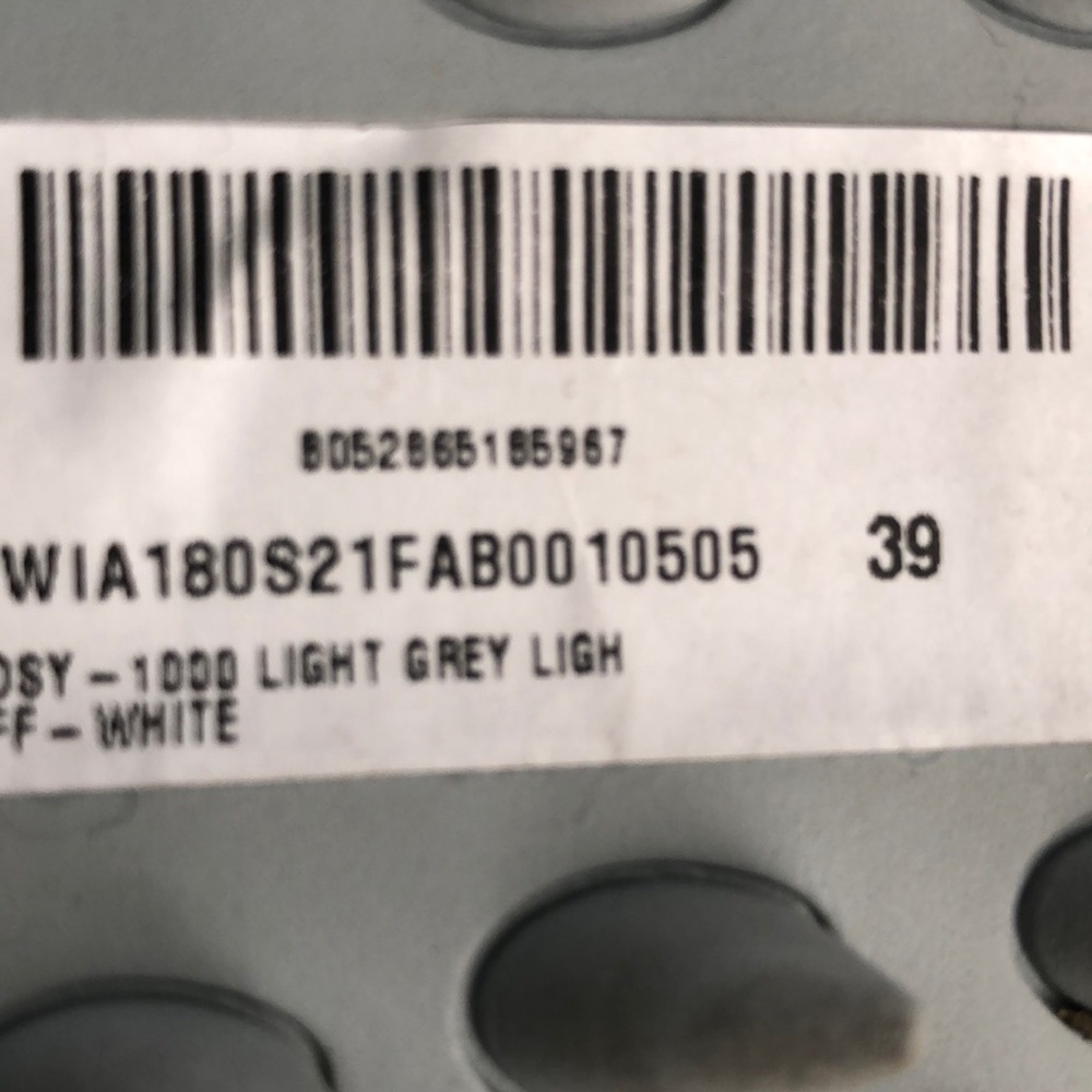 Off White - Picture 2 of 6